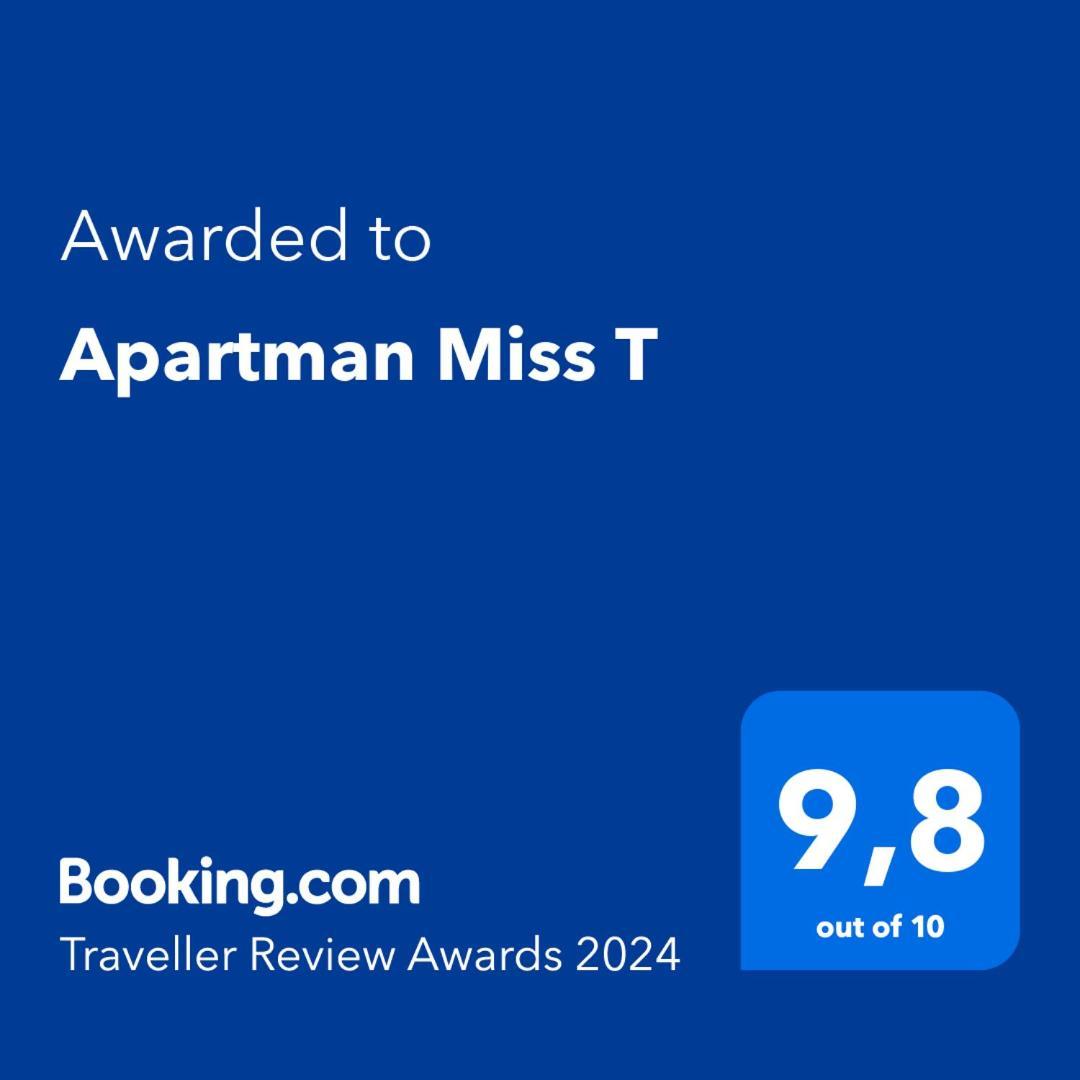 Apartman Miss T Apartment Подгорица Екстериор снимка