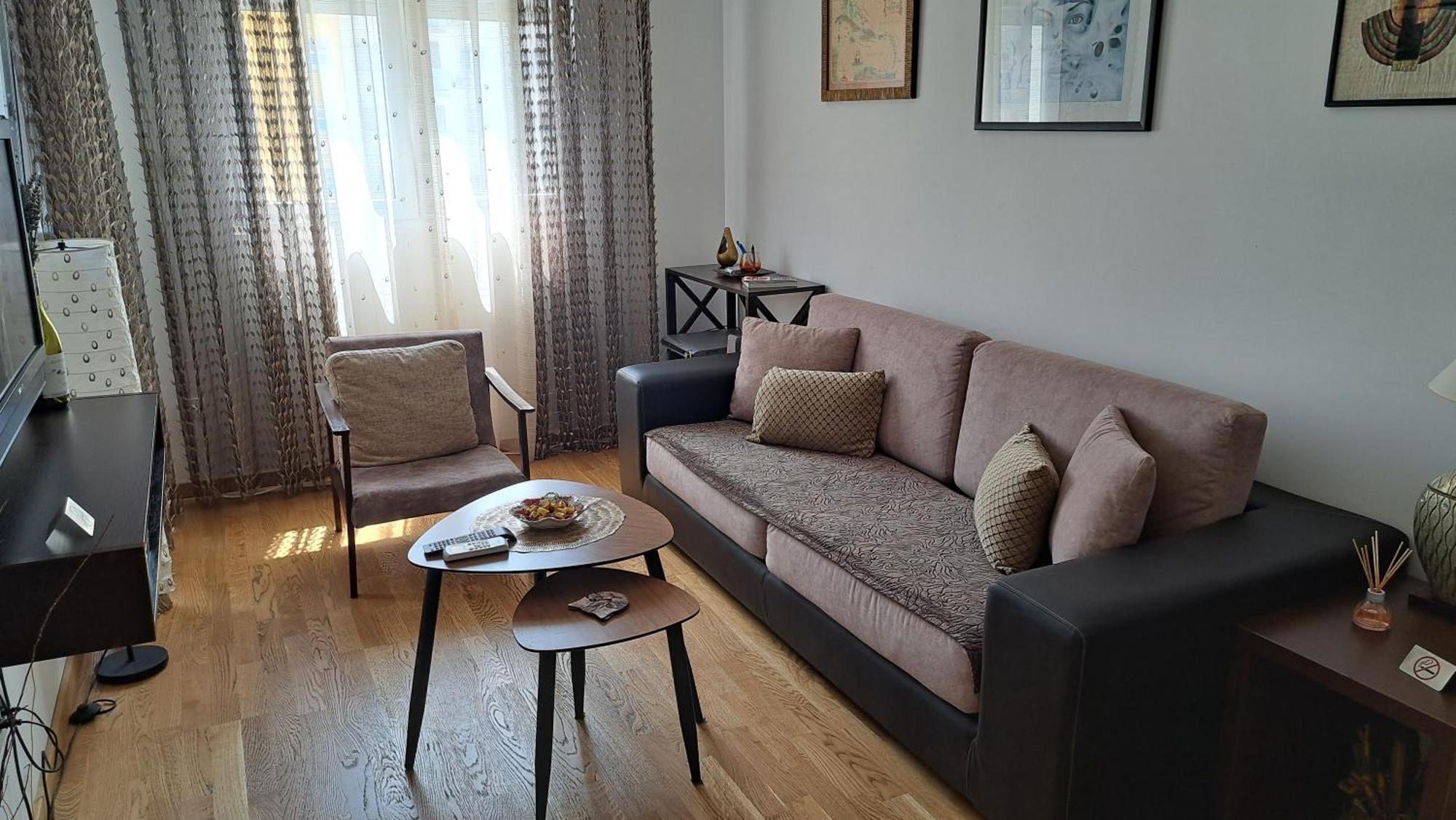 Apartman Miss T Apartment Подгорица Стая снимка